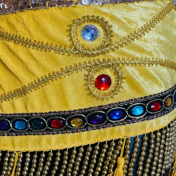Belly Dance Vibrant Yellow Skirt with Gems and Gold Shimmery Belt - Picture 3 of 4